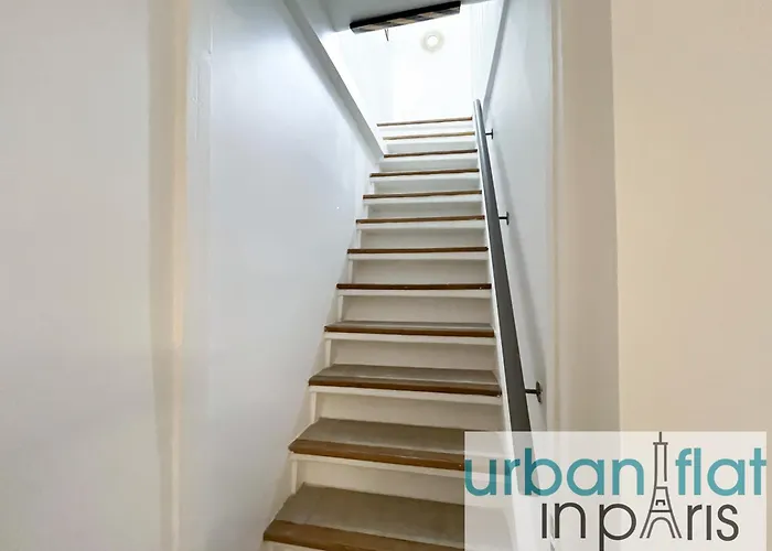 Urbanflat 195 - Cosy Triplex In Center Of Apartament