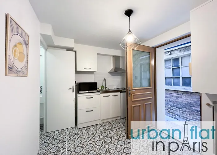 Urbanflat 195 - Cosy Triplex In Center Of *